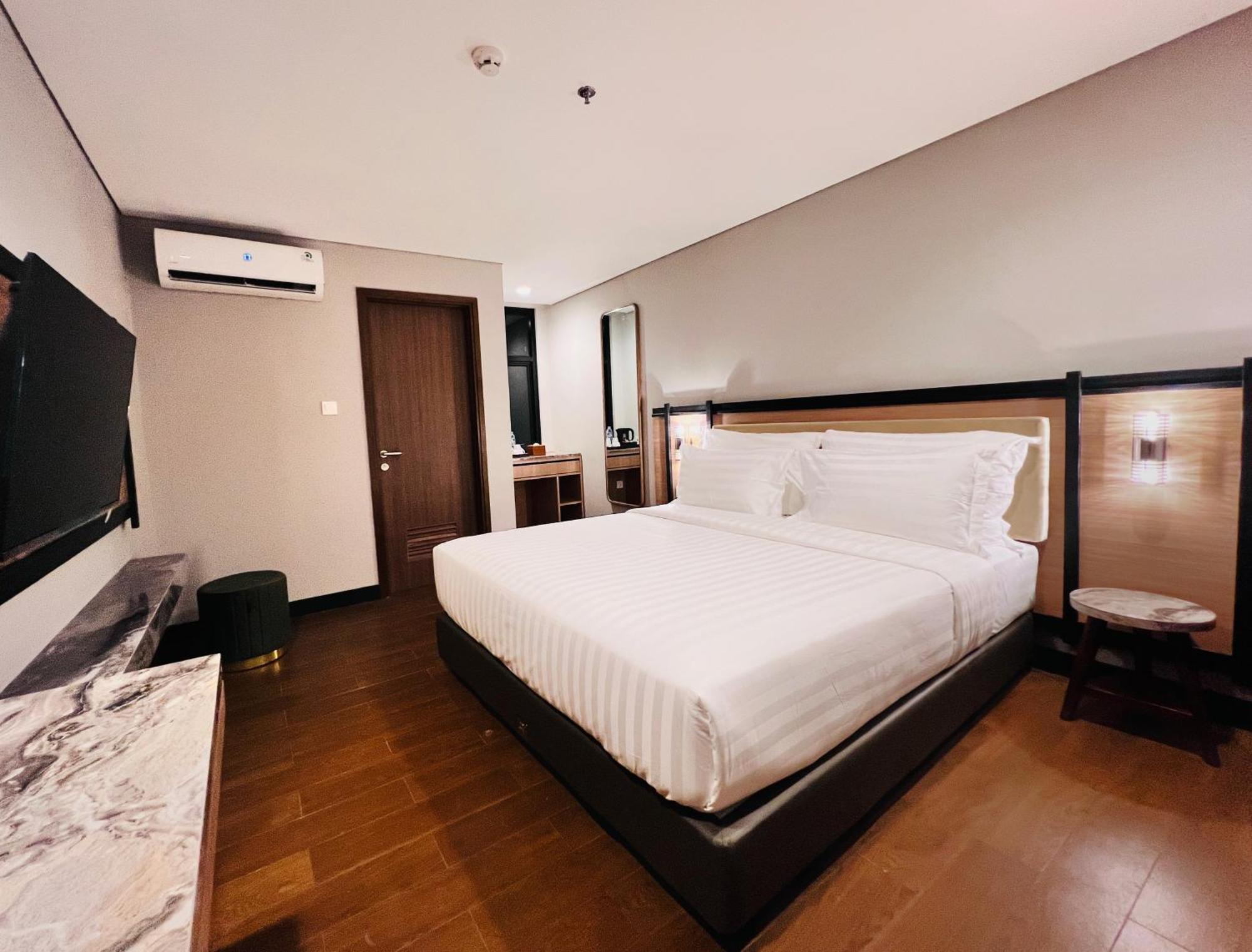 D'Primahotel Airport Sultan Hasanuddin Makassar Sudiang Εξωτερικό φωτογραφία