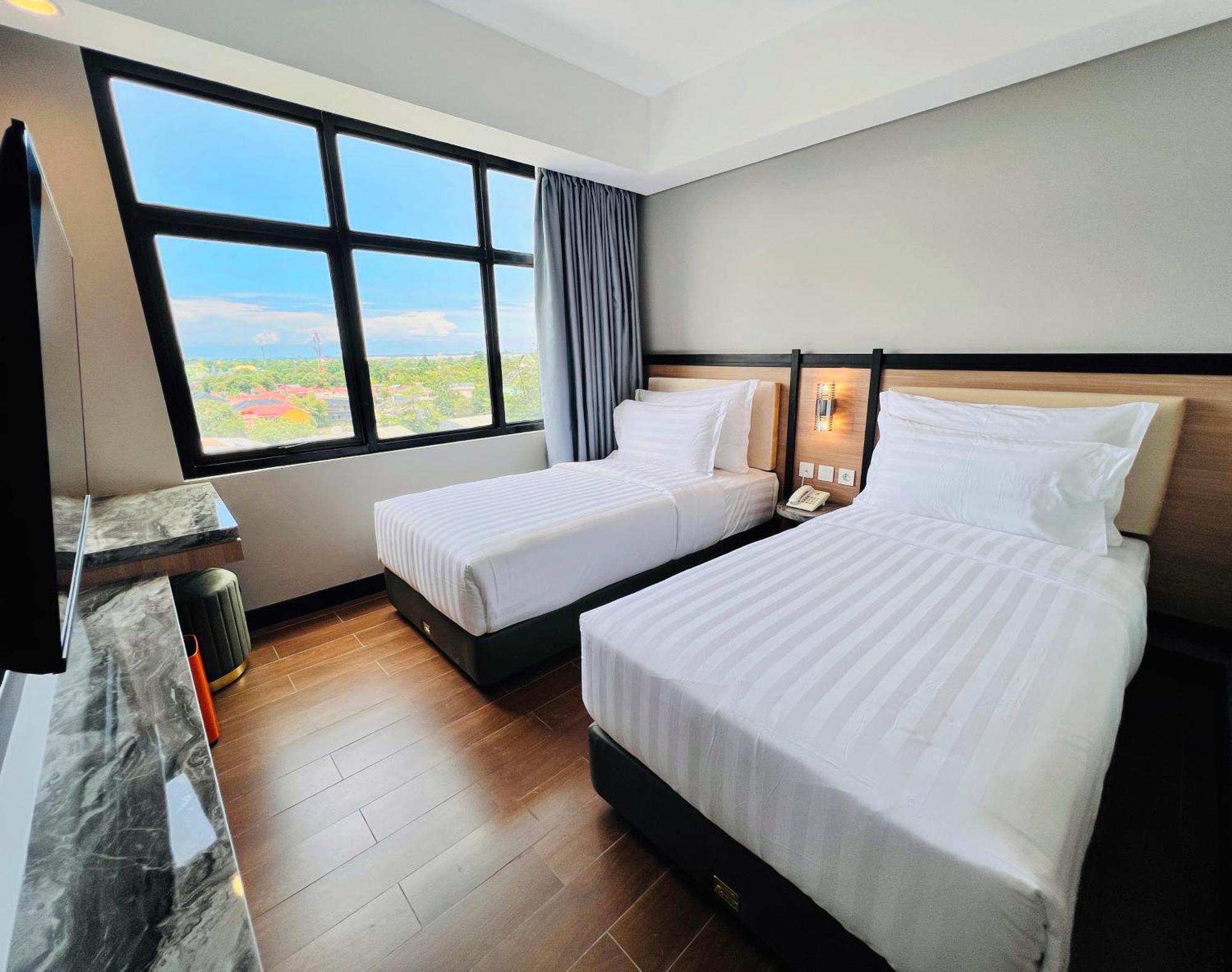 D'Primahotel Airport Sultan Hasanuddin Makassar Sudiang Εξωτερικό φωτογραφία